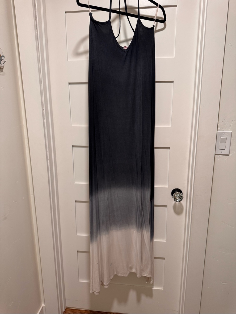 Women’s Ombre Maxi Dress — Black to Cream